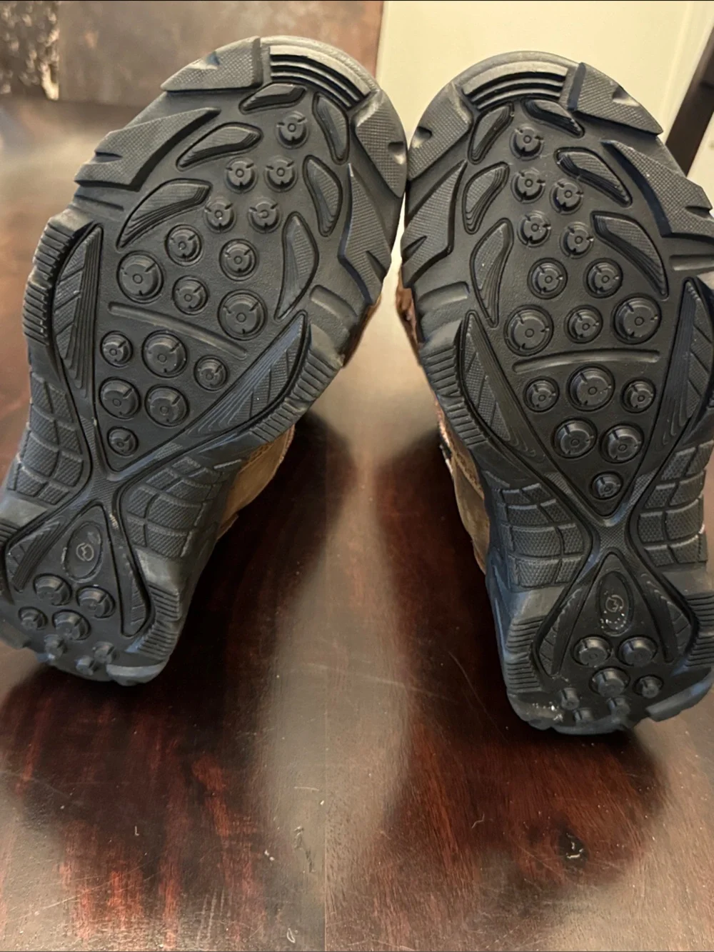 Magellan Snake Shield Camo Waterproof Zip up Hunting Boots Size Youth 6D